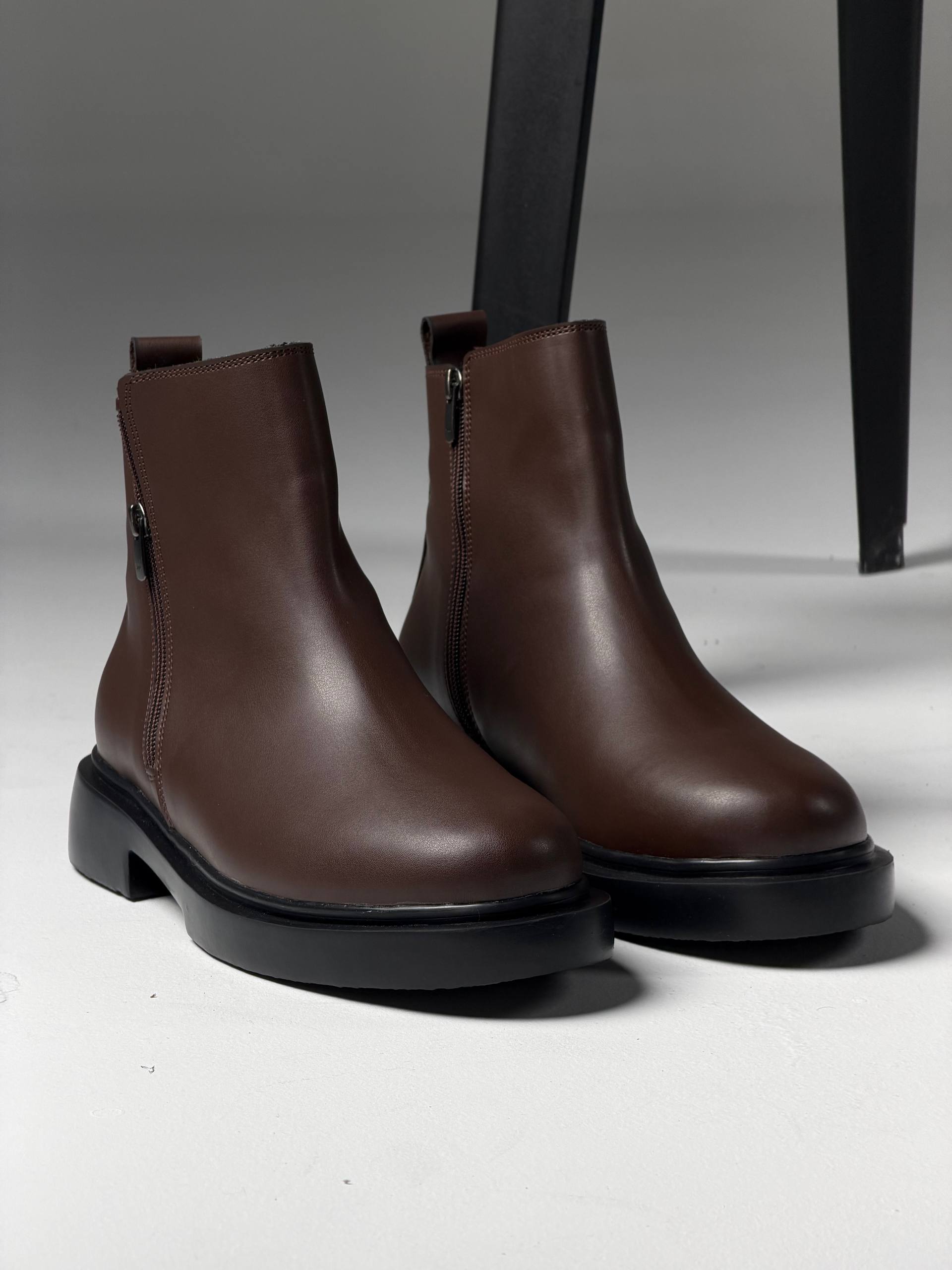 نیم بوت موکا