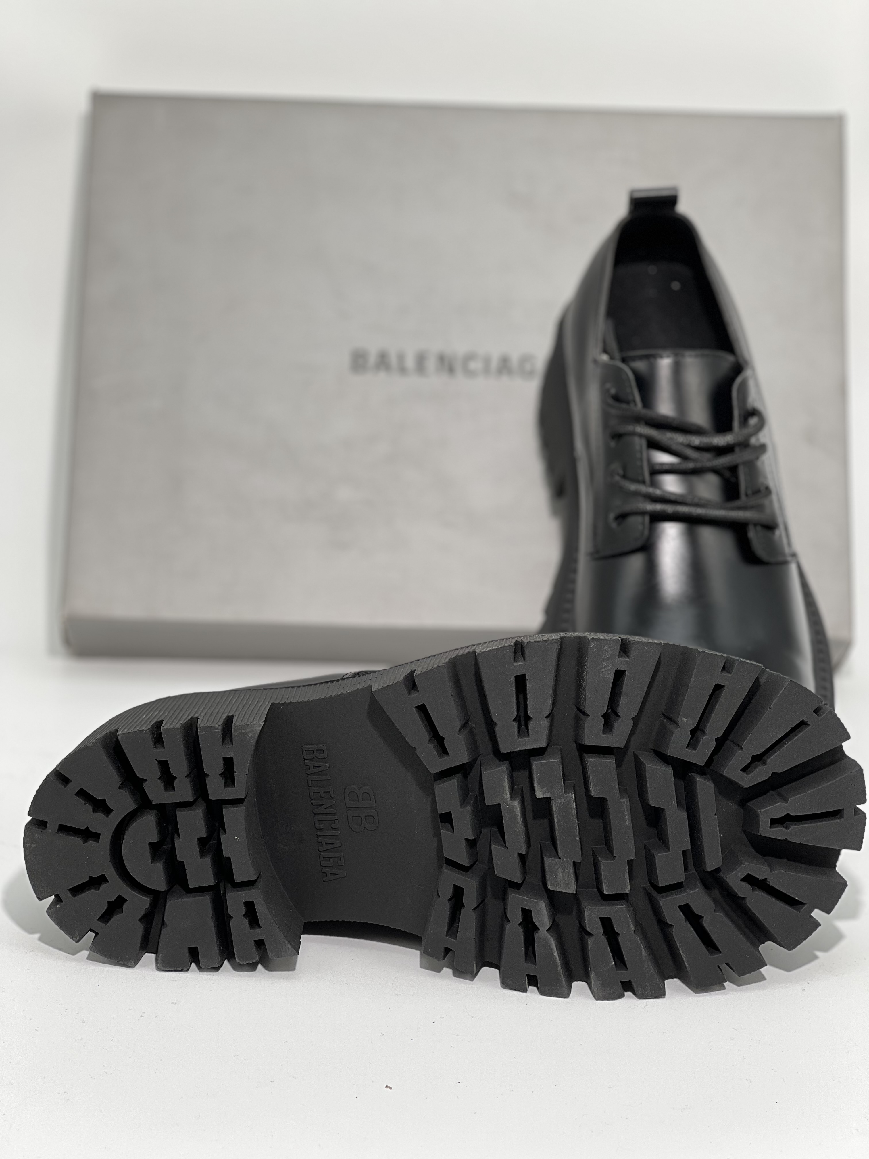 لوفر مربعی کاستوم