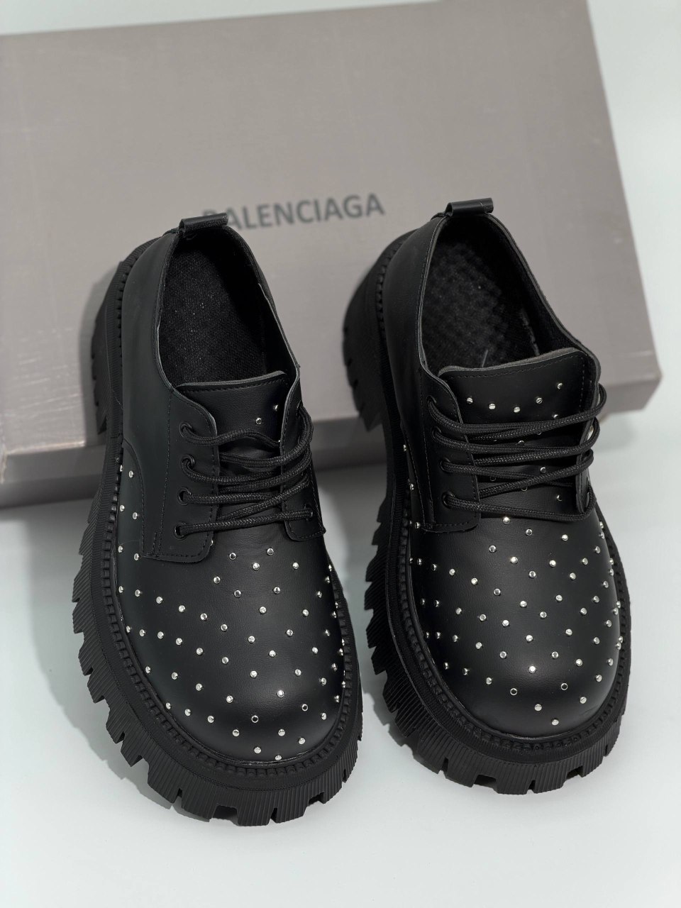 لوفر نگینی بالنسیاگا