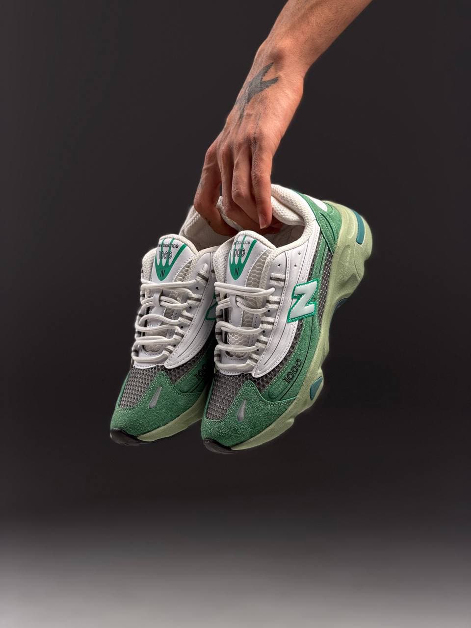 نیو بالانس ۱۰۰۰