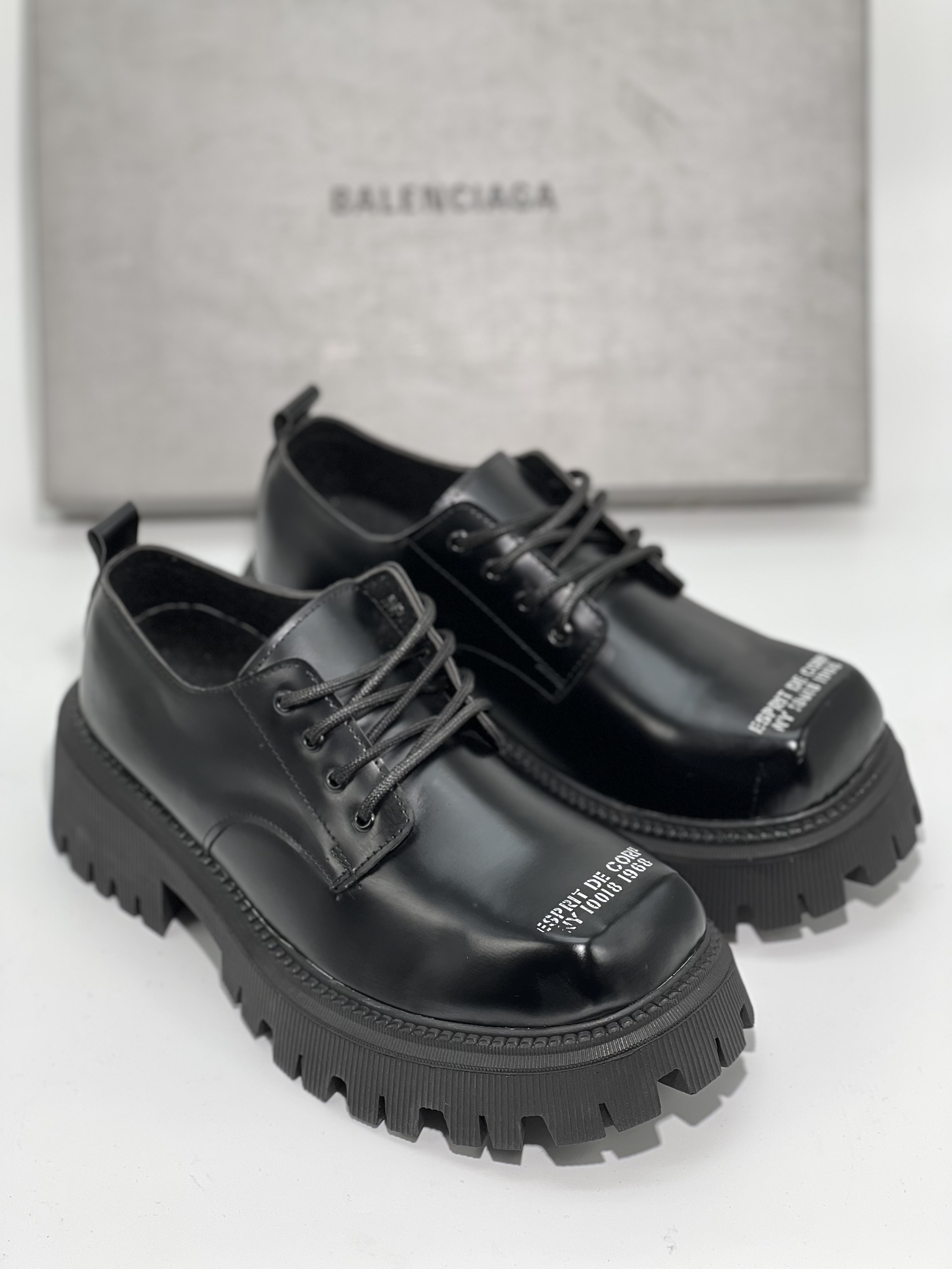 لوفر مربعی کاستوم