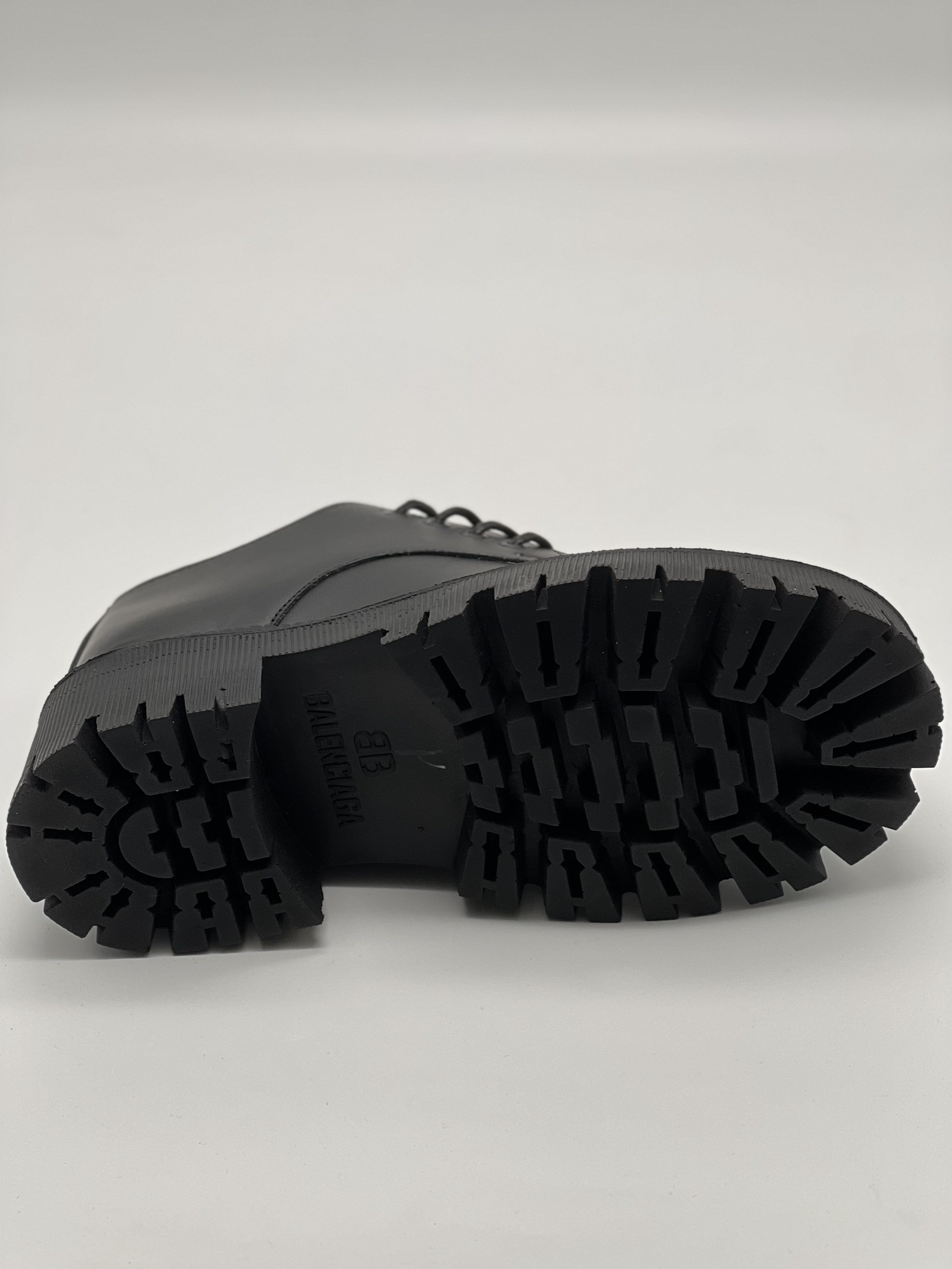 لوفر ساده بالنسیاگا