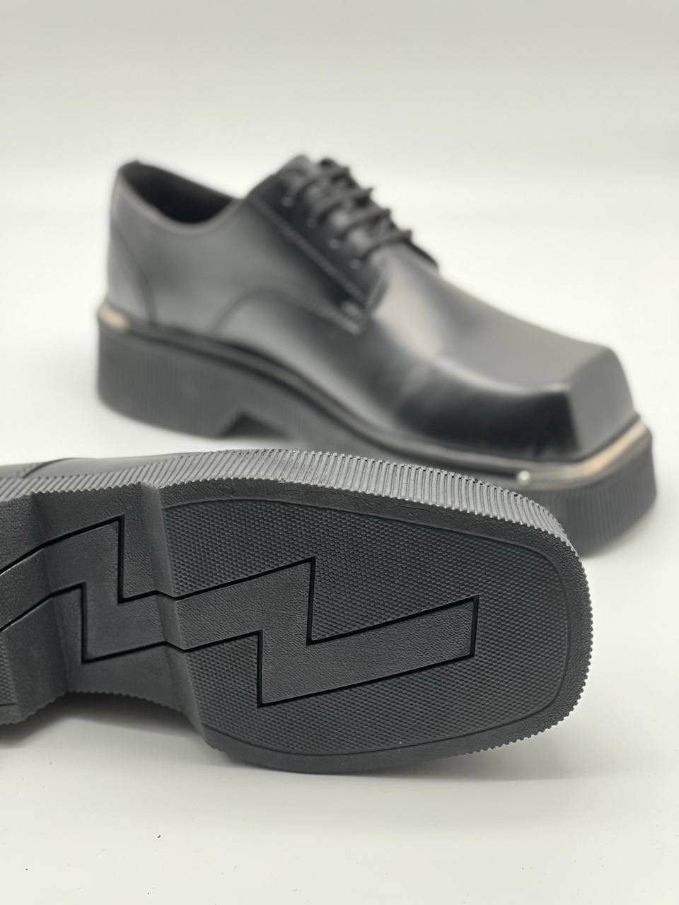 لوفر مربعی بالنسیگا