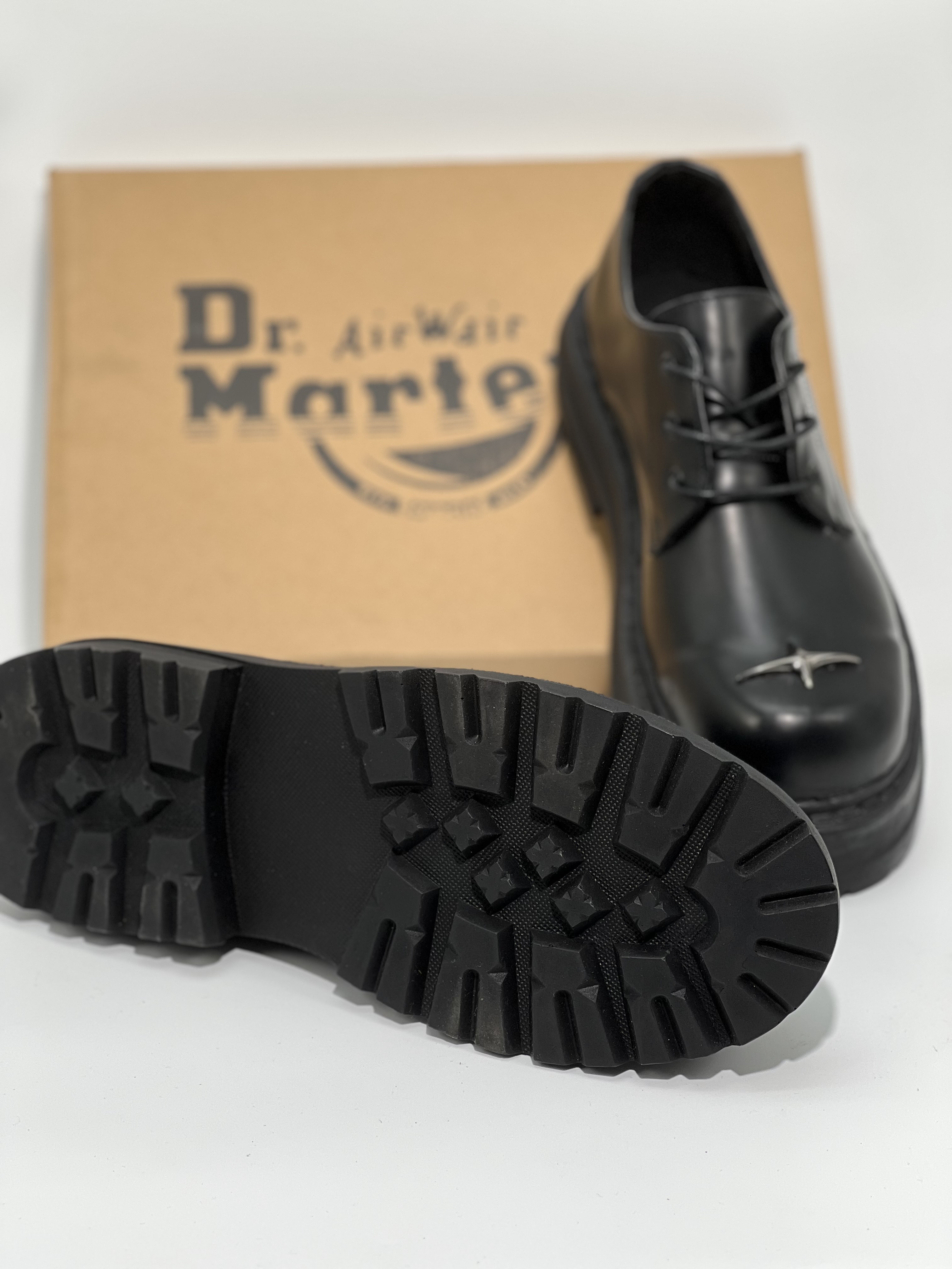 لوفر دکتر مارتین