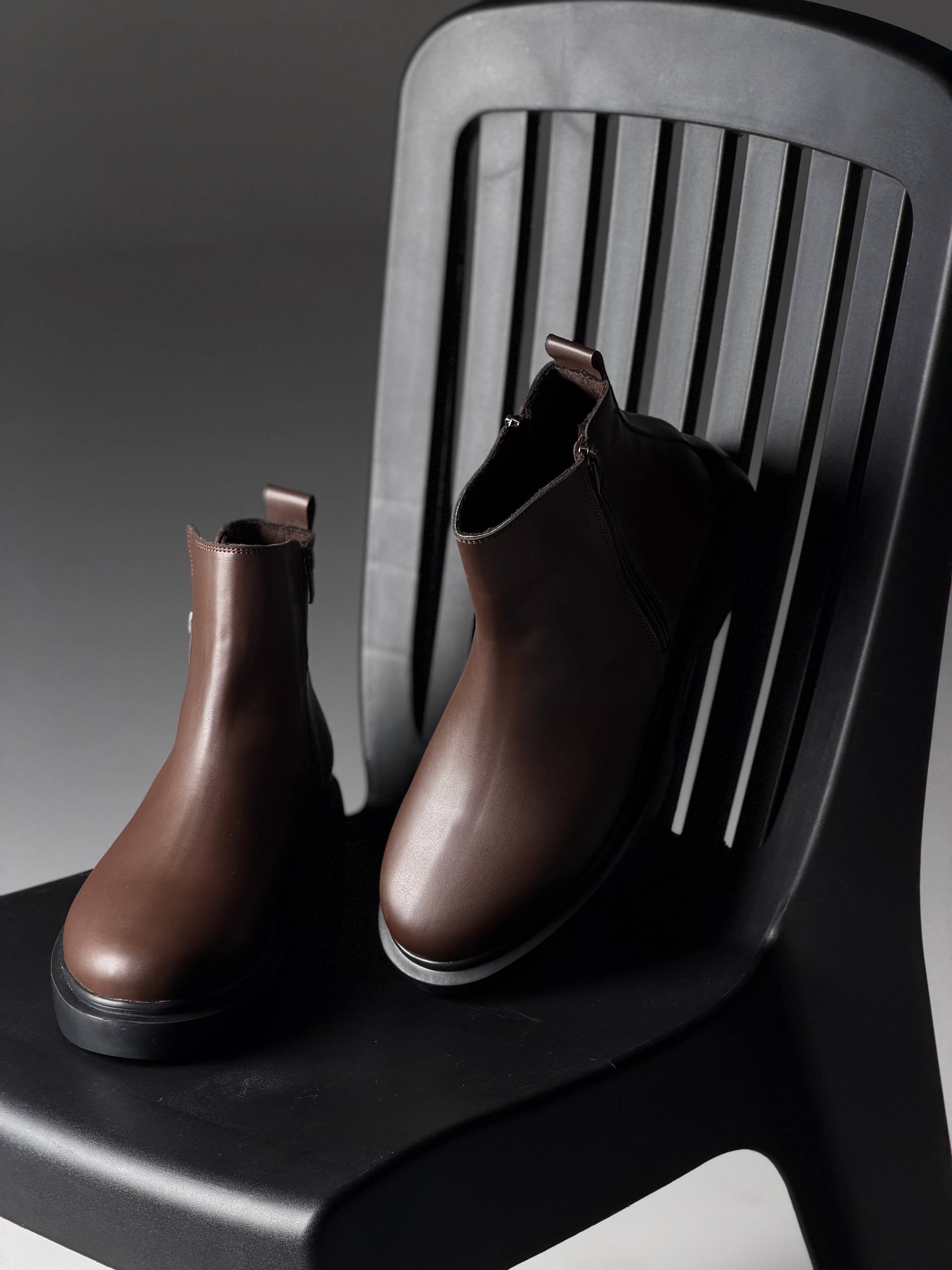 نیم بوت موکا