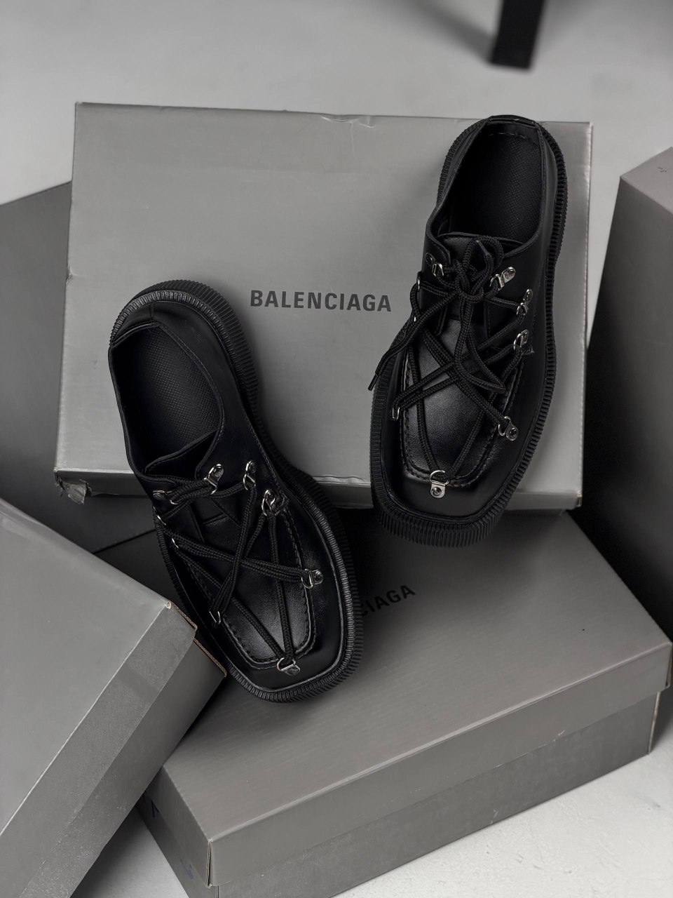 لوفر اسپایدر بالنسیاگا